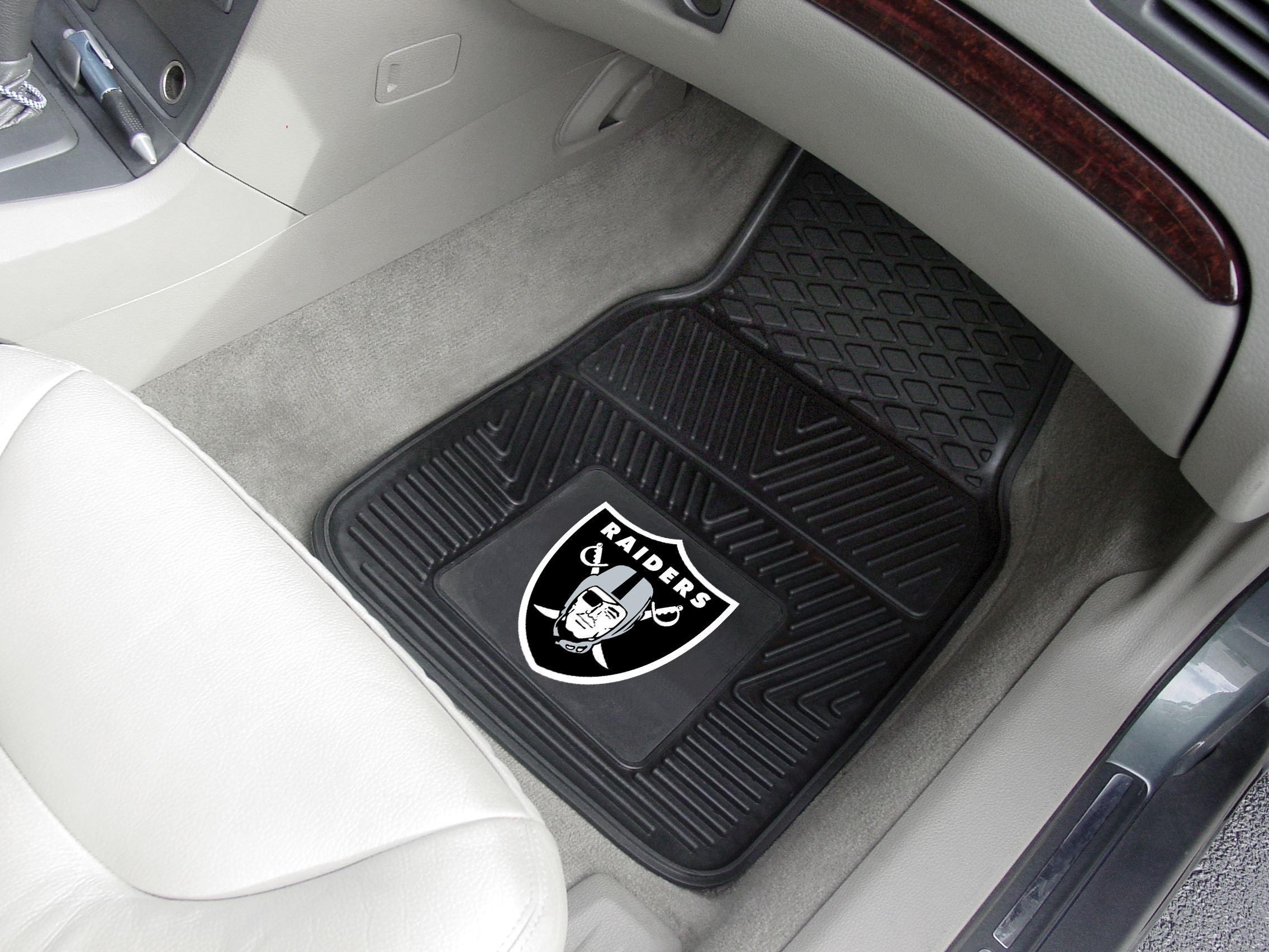Oakland Raiders NFL Football Logo Car Floor Mats HeavyDuty Vinyl 2