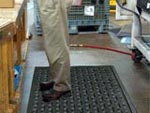 Oily Area Anti-Fatigue Mats & Slip-Resistant Rubber Anti-Fatigue Matting - Commercial & Industrial Workforce Mats