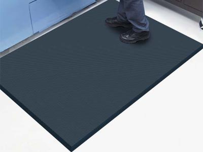 Andersen [494] Complete Comfort Wet/Oily Area Anti-Fatigue Floor Mat - Black - Solid - 5/8" Thickness - Commercial Anti-Fatigue &amp; Cushioned Matting