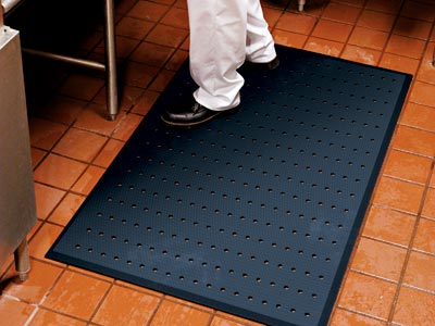 Andersen [496] Complete Comfort Wet/Oily Area Anti-Fatigue Flow-Through Floor Mat - Black - Drainable - 5/8" Thickness - Commercial Anti-Fatigue &amp; Cushioned Matting