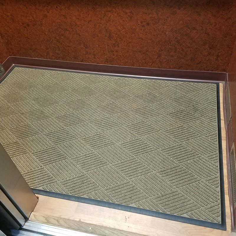 Scraper/Wiper Elevator Mat Waterhog Eco Commercial Floor Matting & Carpet