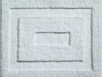 21" x 17" InterDesign Microfiber Polyester Bath & Spa Rug - Small - White 624322